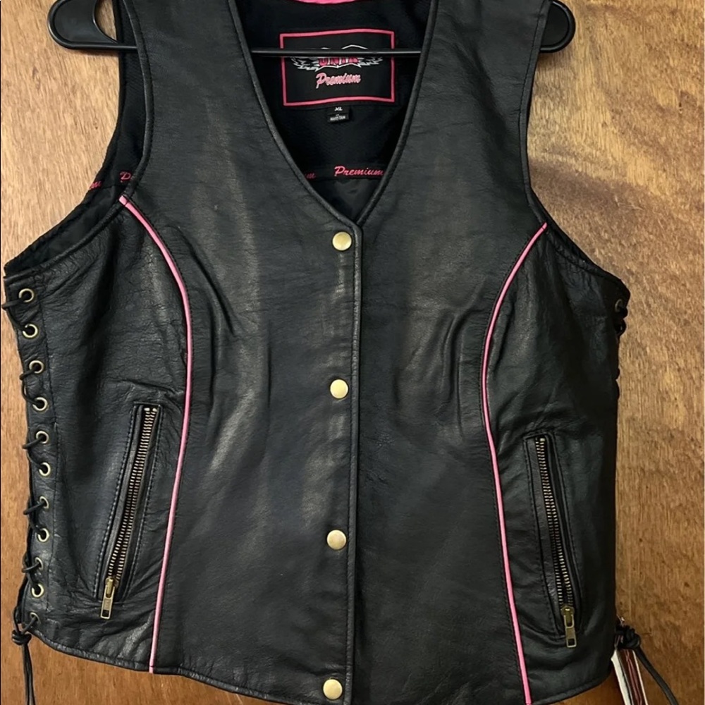 Leather vest off brand